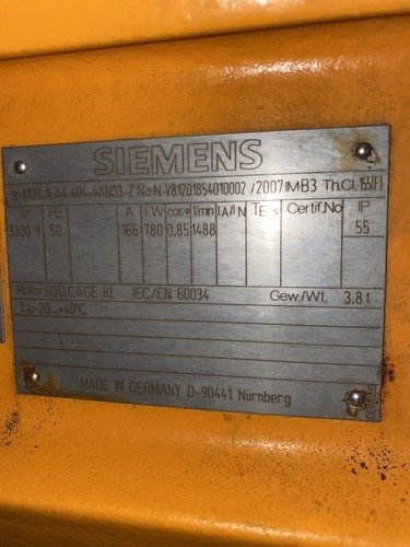 Photograph 7