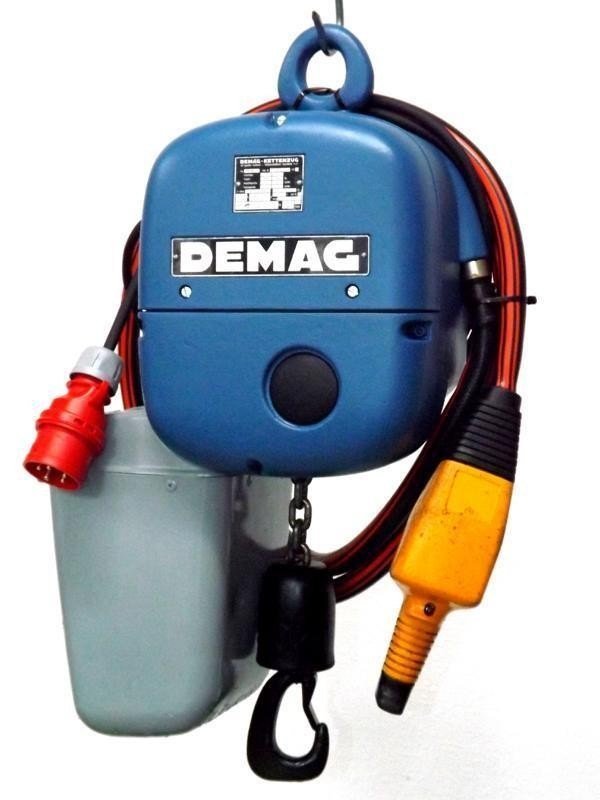 Mannesmann Demag PK5NF Electric Chain Hoist 500/1000kg 3 Phase – working