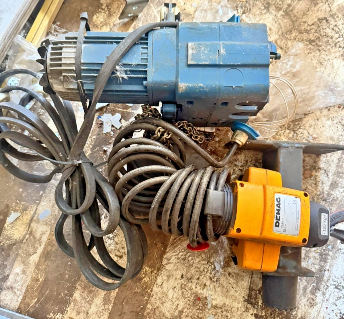 Demag DKM 1-125 125kg Electric Chain Hoist 415V Trolley & Control See Descriptio